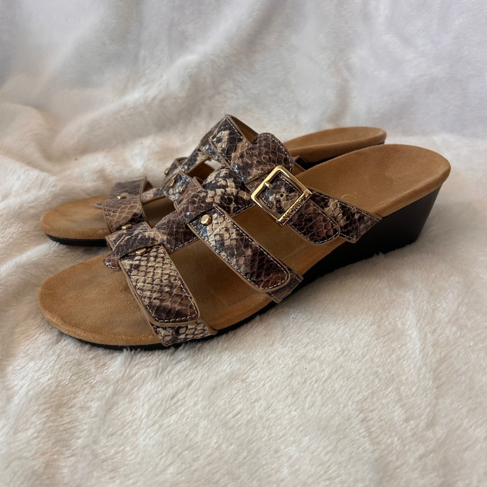 Vionic Wedge Sandals Womens 8 Brown Snakeskin Strappy Orthotic Comfort Boho